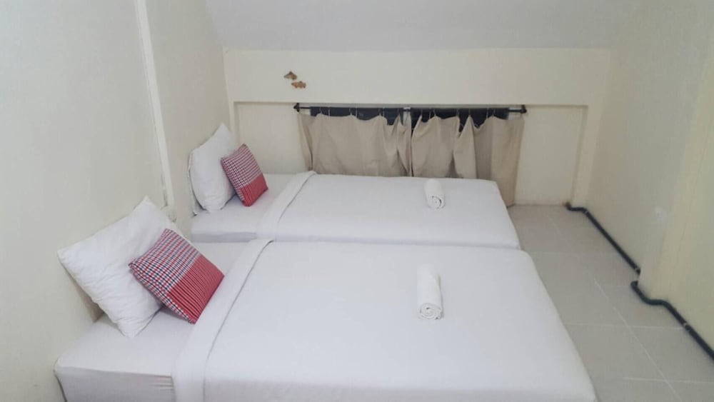Asoke Montri Hostel