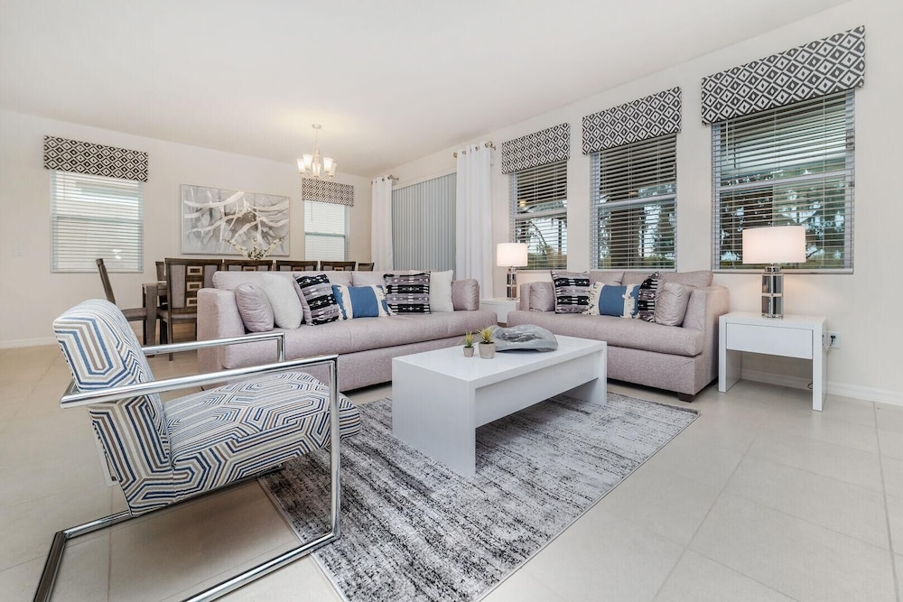 6100bod-solterra Resort - Image 2