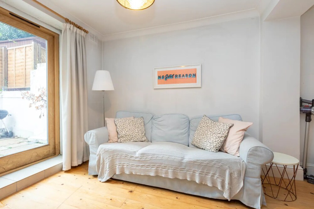 Lovely 1 Bedroom Apartment in Colourful Notting Hill