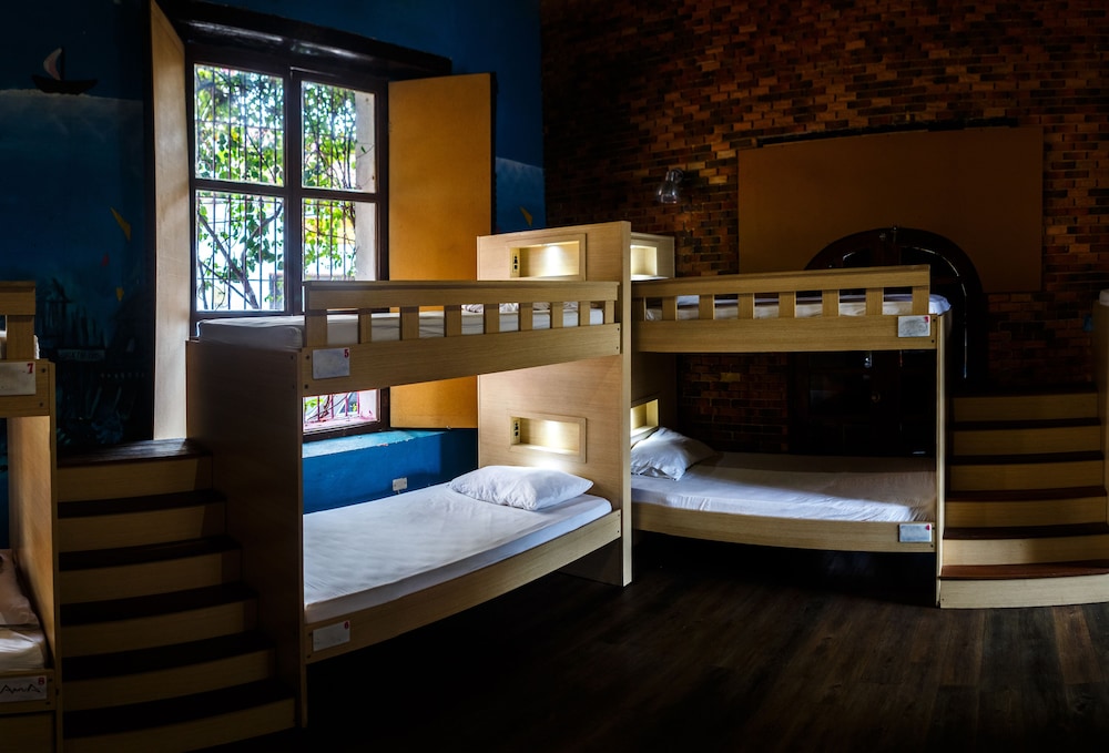La Villana Hostel