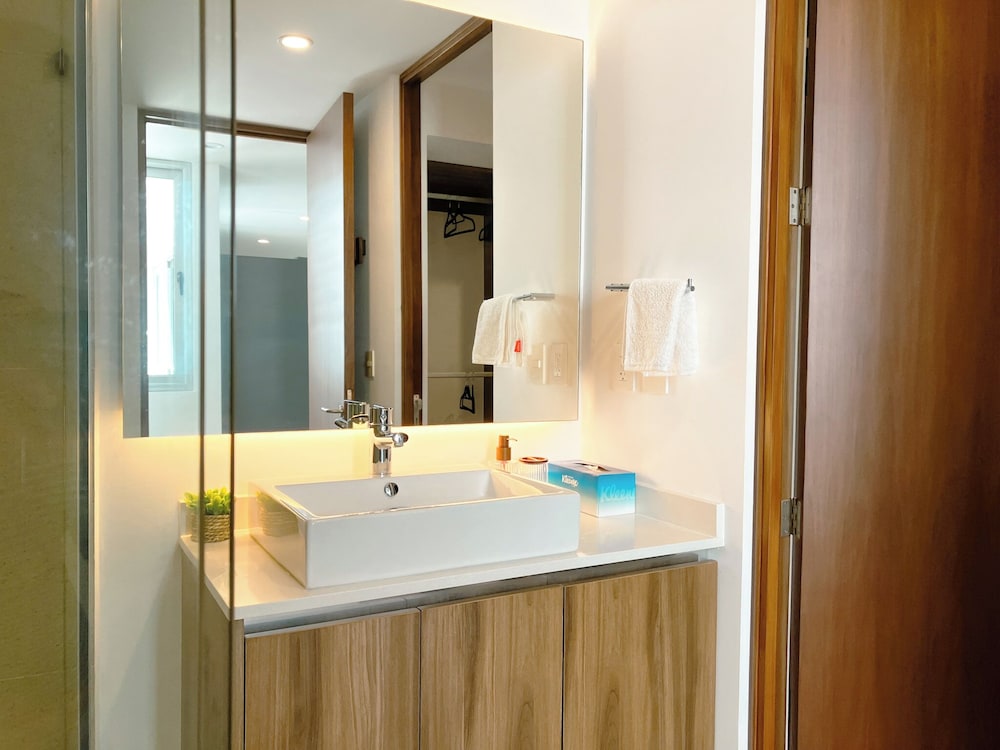 Stylish Playacar Condos w Balcony & Pool