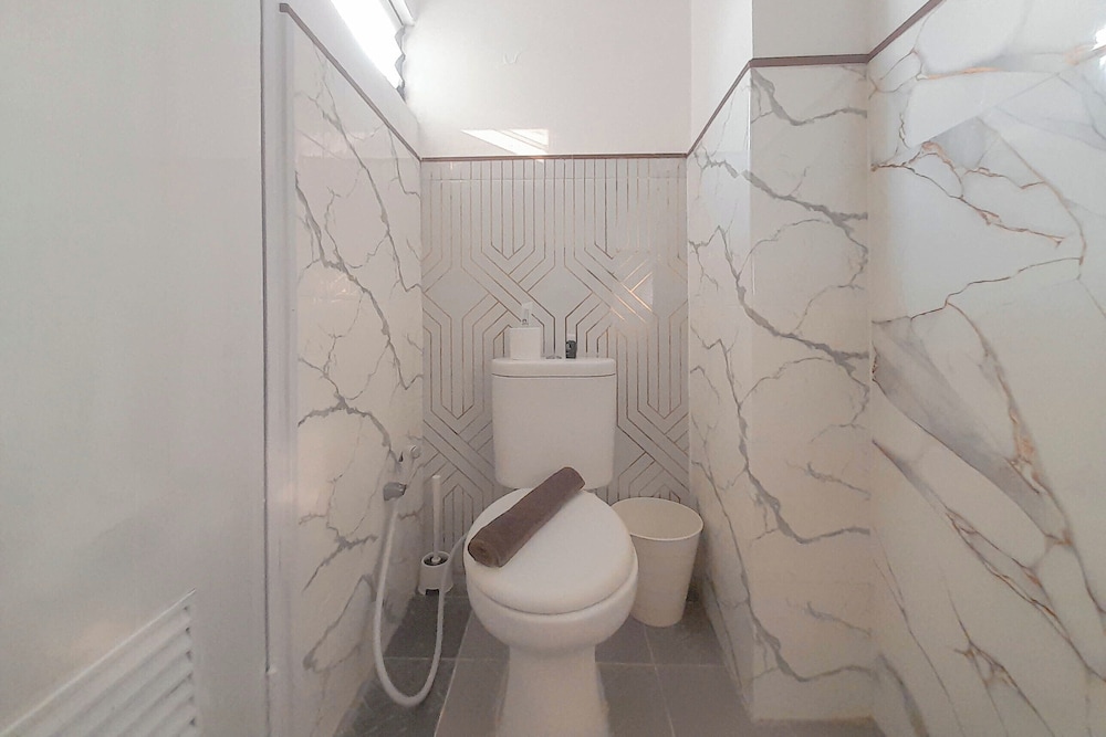 Studio Near Bandung Trade Mall At Gateway Ahmad Yani Cicadas Apartment