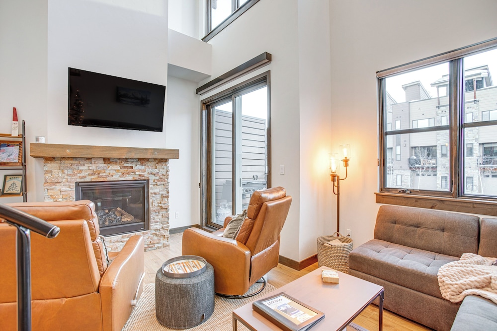 Walk to Cooper Creek Square: Condo w/ Hot Tub!