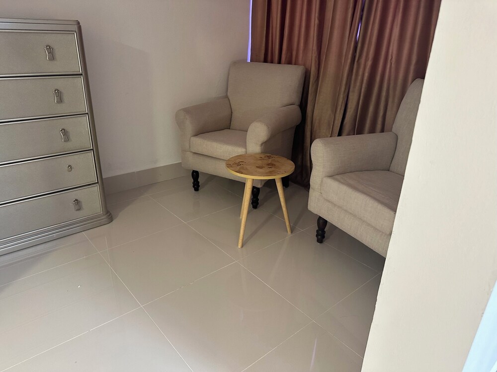 Onyx luxury rd