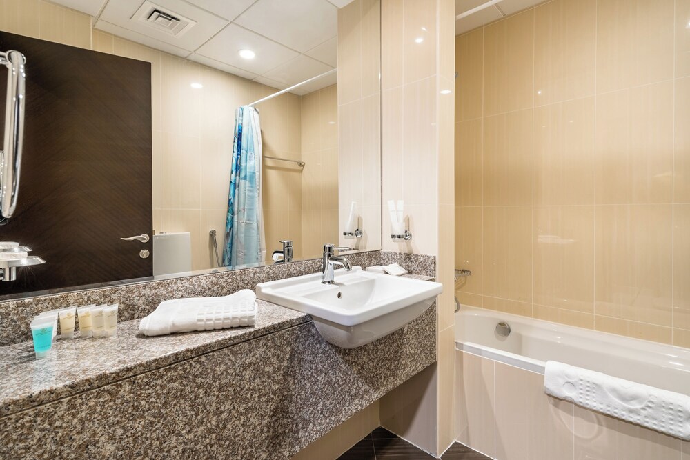 SIMPLY COMFORT Amazing BeachFront Apartments near Atlantis Waterpark