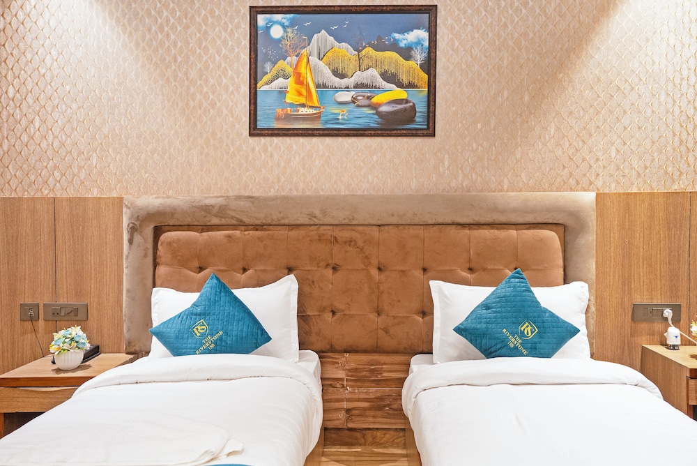 The Riverstone Inn
