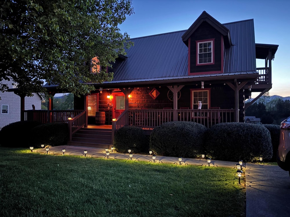 Mulbeary Mountain Cabin