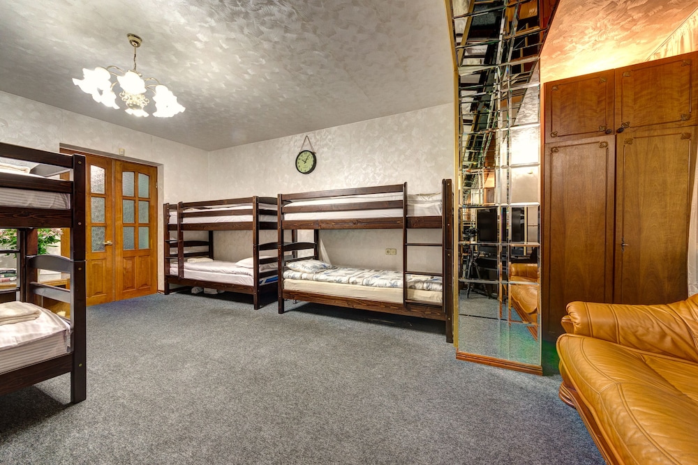 Dikat Hostel