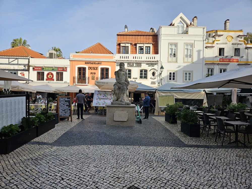 Historic Centre Cascais Teatro