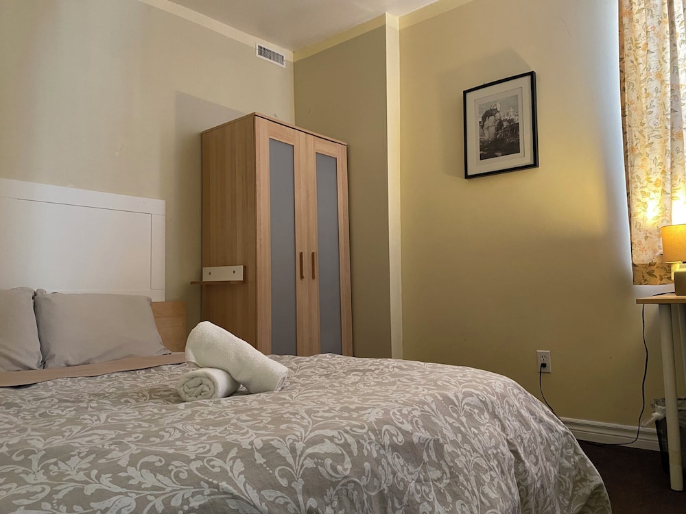 Kaisar Guest House