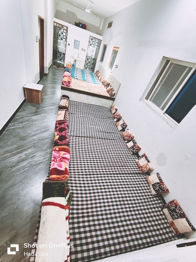 Hotel Maharana Inn