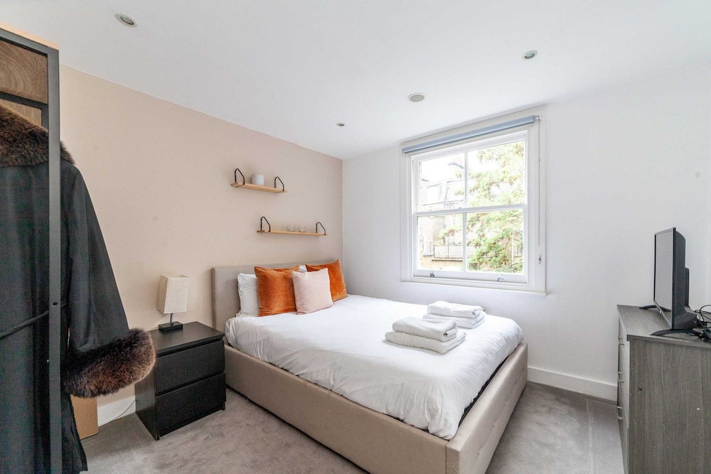 Luxury Chelsea Apartment
