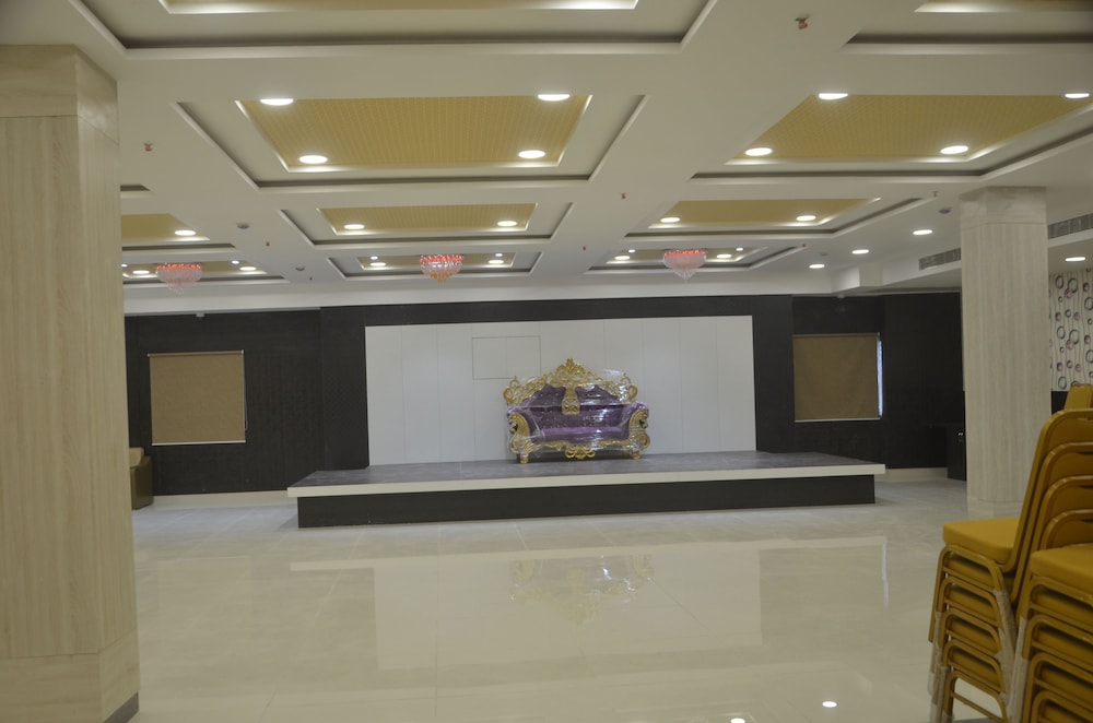 Meetings & Events