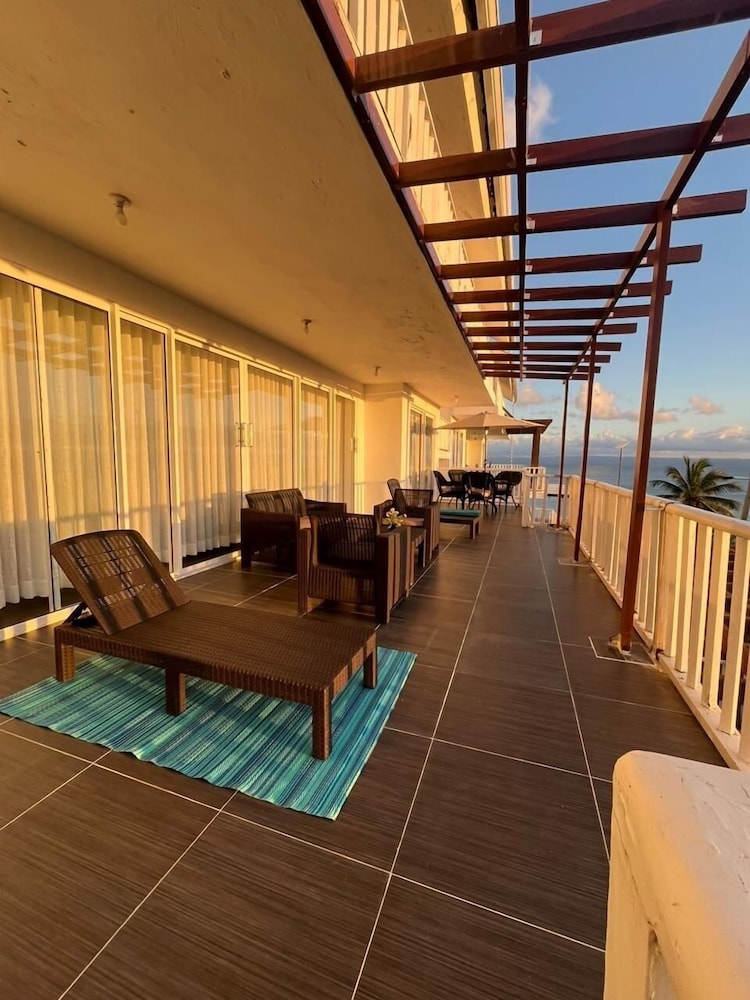 Spacious Unit 1 201