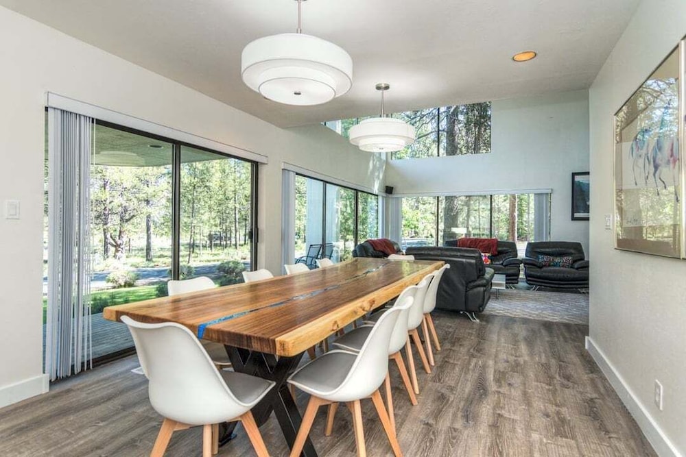 Irish Mountain 4 3 Bedroom Home