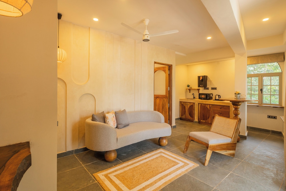 La Vaiencia Luxury Apartments