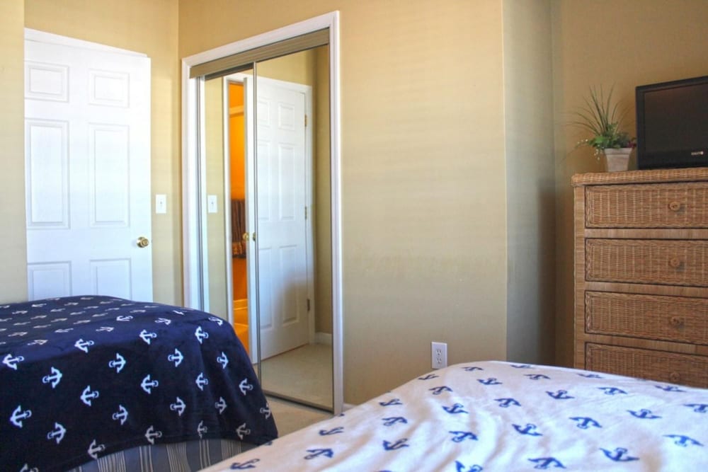 Barefoot Resort by Palmetto Vacations