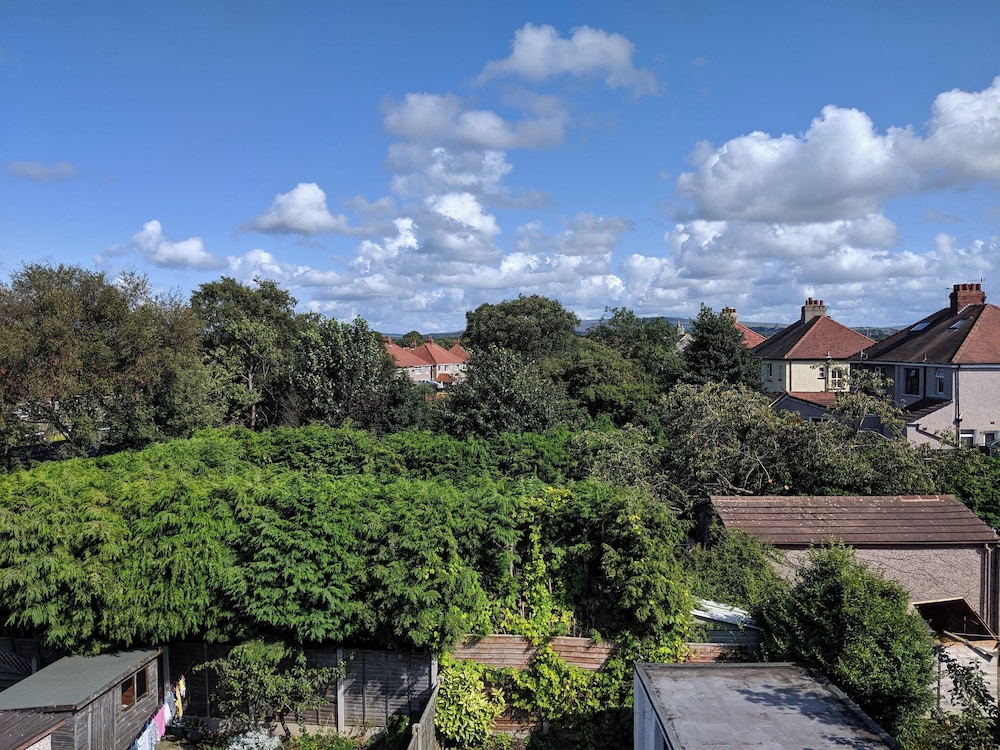 1 Lathom Avenue