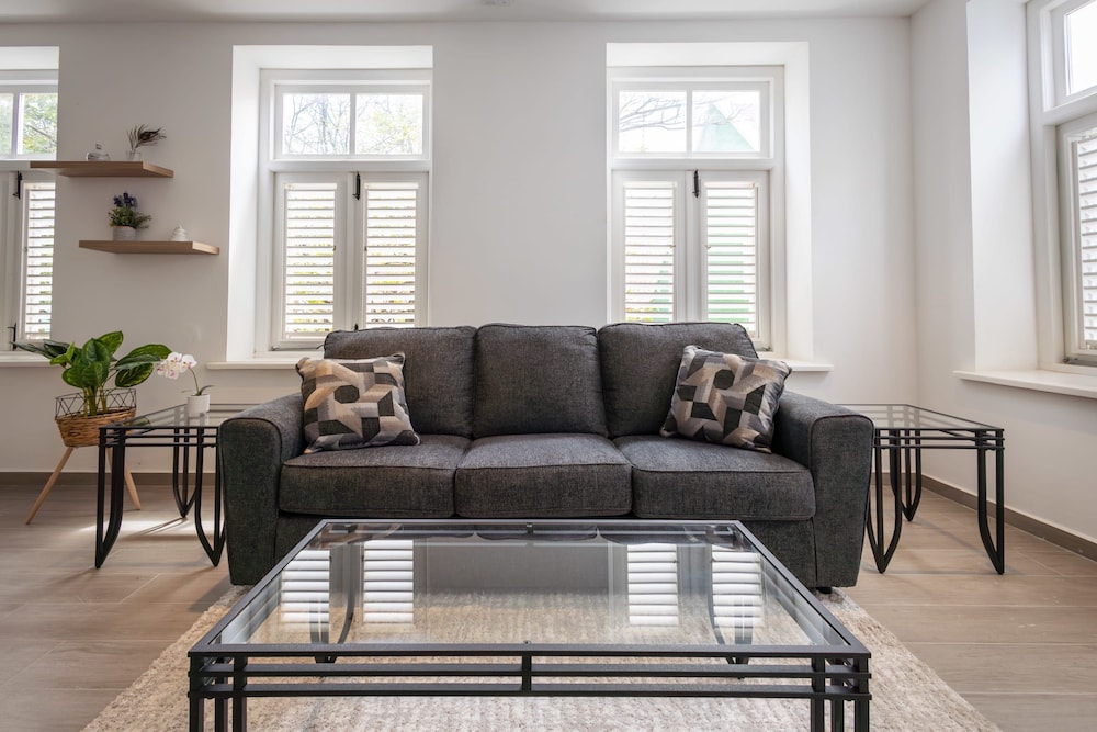 Willemstad Historic City Suites