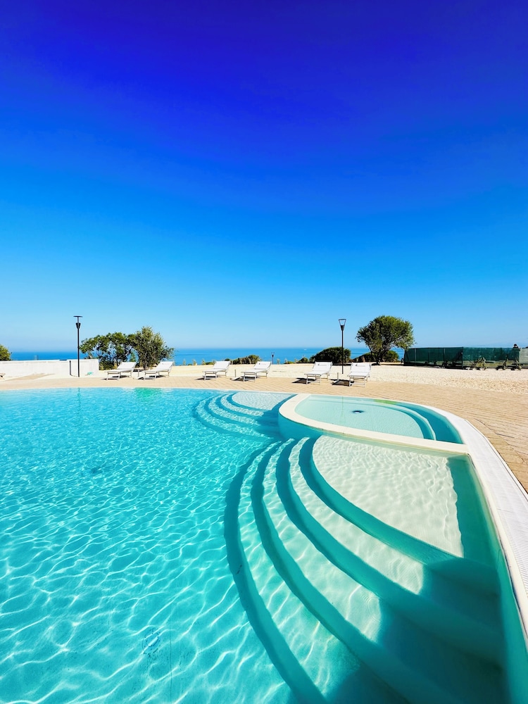 Residence Rocce Rosse