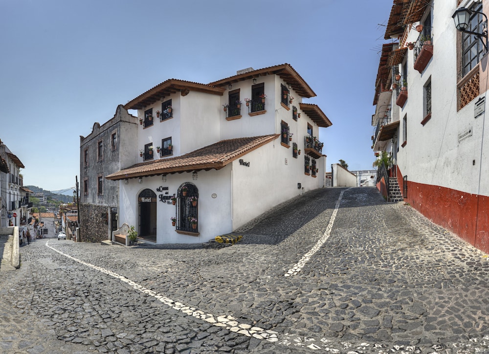 Hotel La Casa del Laurel - Image 1