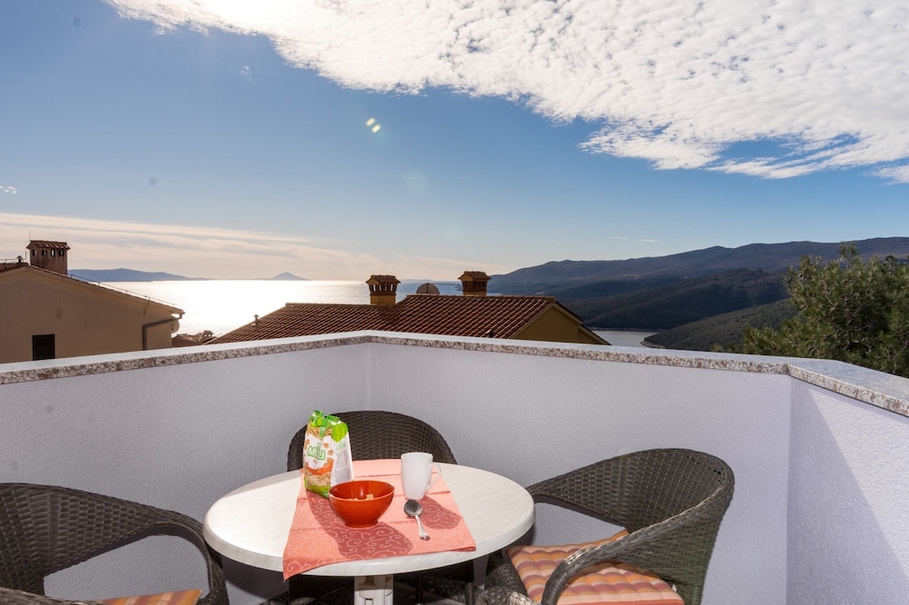 Bellistra Apartments Rabac