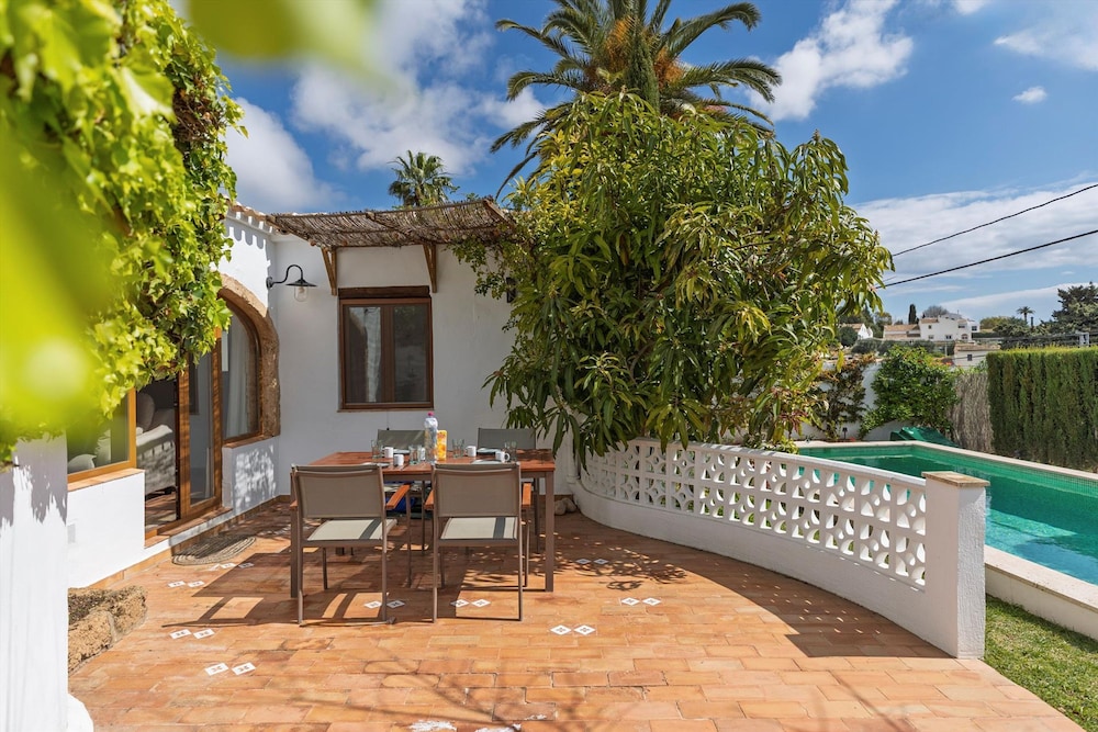 El Tresor in Javea With 2 Bedrooms and 2 Bathrooms