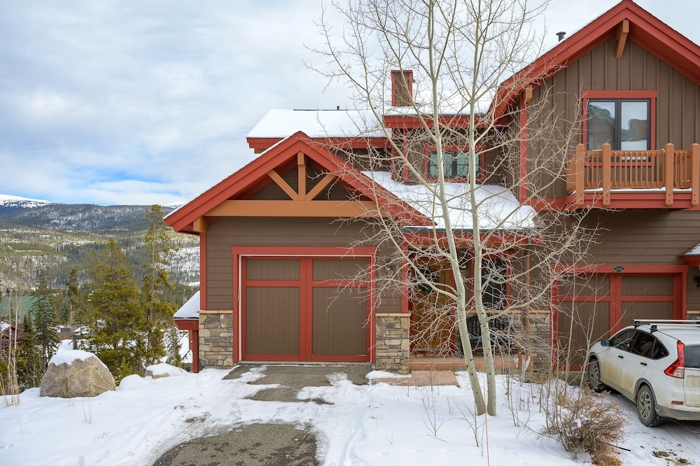 Cloudline Chalet 3 Bedroom Townhouse