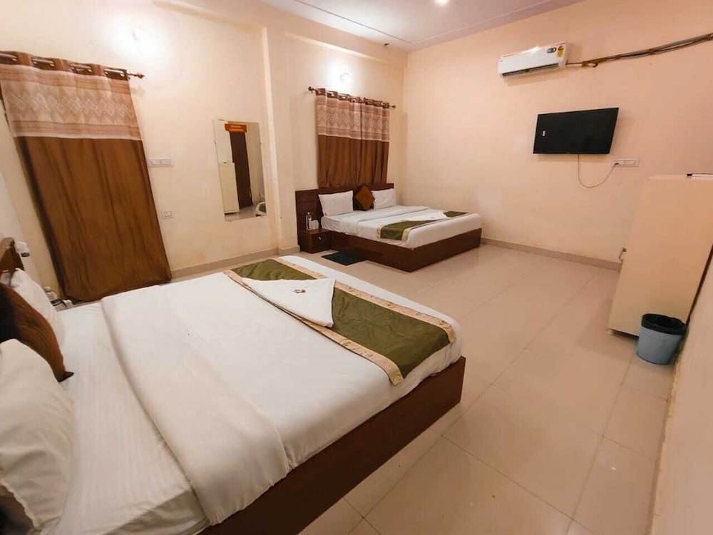 Radhe Shyam Resort By HRG Vrindavan