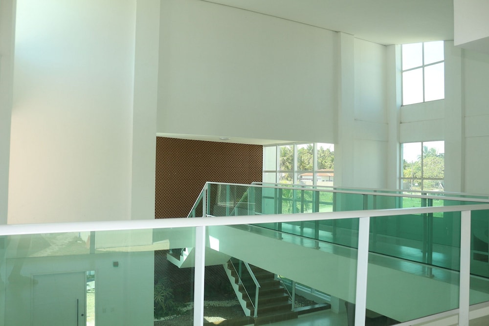 Mansao 6 suites c piscina e jacuzzi 082M