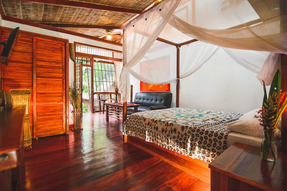 Uva Blue Villas