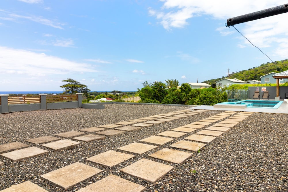 Private Pool Private Chef Discoverybay 24hr Secure