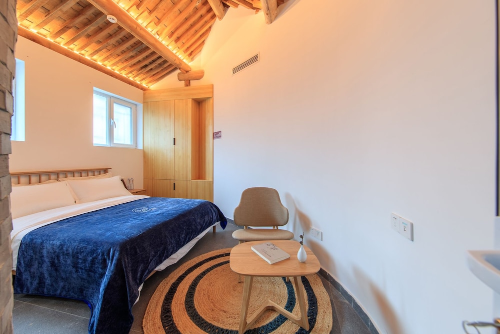 Isvara Flowing Ocean Guesthouse
