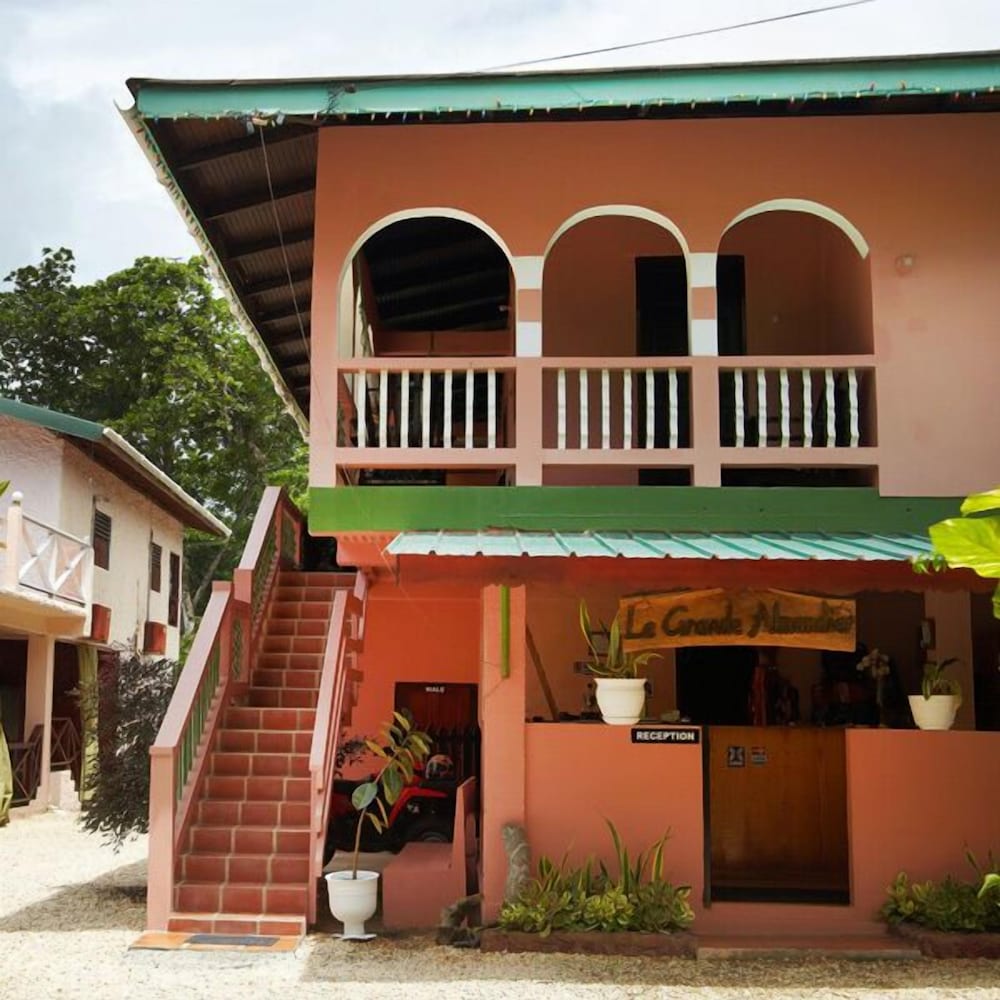 Le Grand Almandier