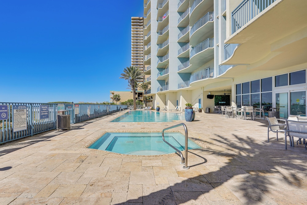 Beachfront Panama City Condo: Walk to Pier Park!