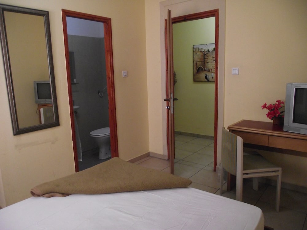 Sky Hostel