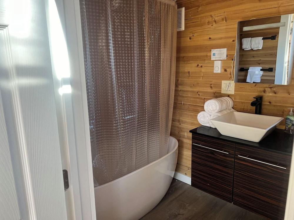 Ocean Spray Beach Resort