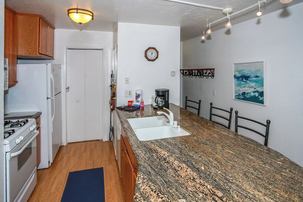 Bayview Condo
