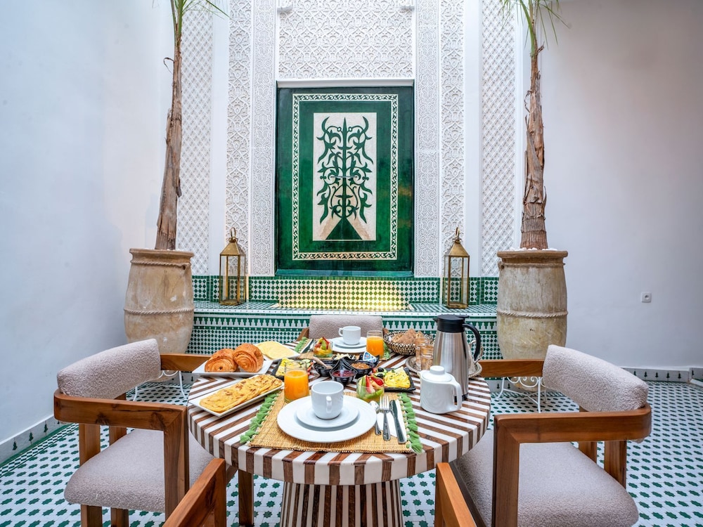 Dar Al-Famila