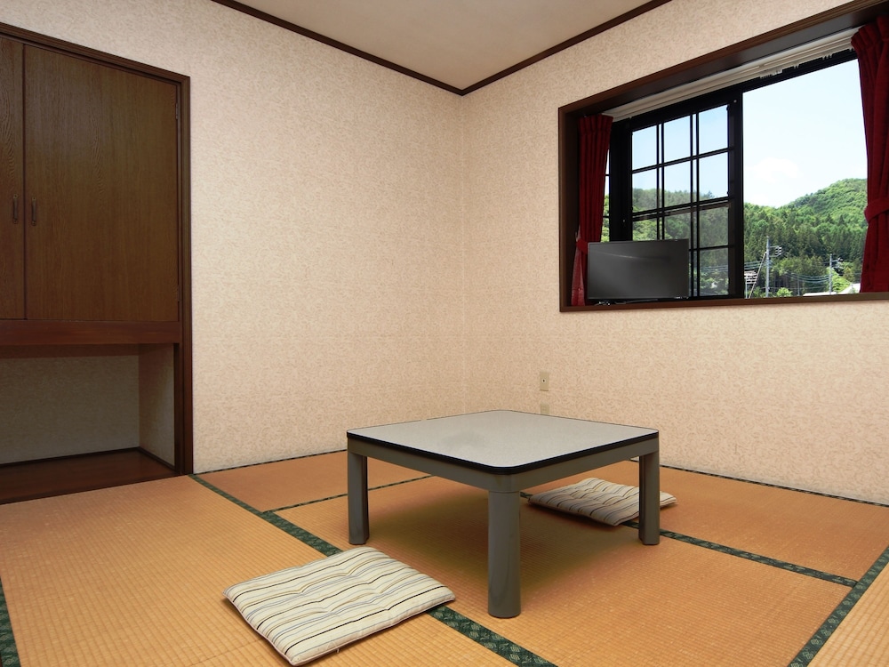 Tomimotokan view 3