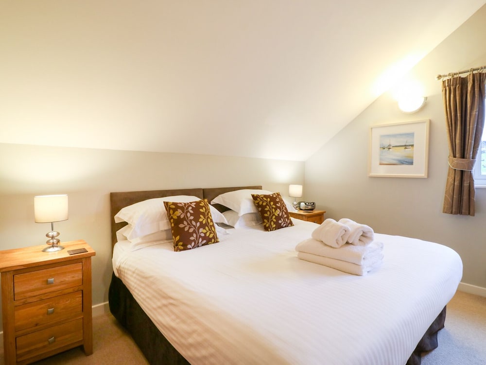 Lodge Sixty Six view 2