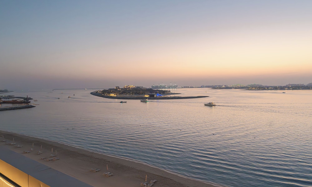 YOUR STAY Apartments Luxury Beachfront Living