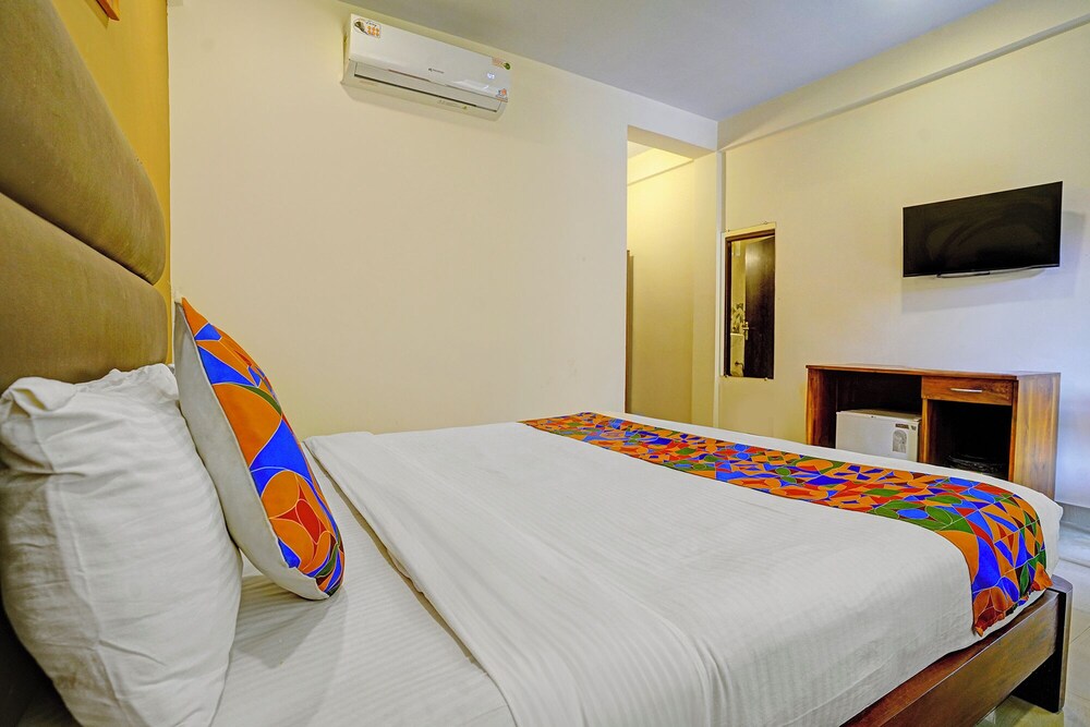 FabHotel Samara Holiday Homes
