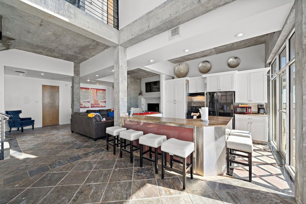 Oceanfront Experience by Ryson Vacation Rentals
