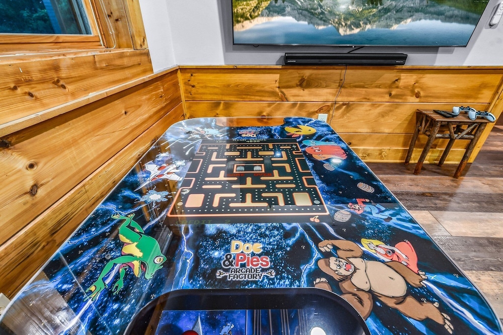 Panoramic Pointe 2 Bedroom Cabin