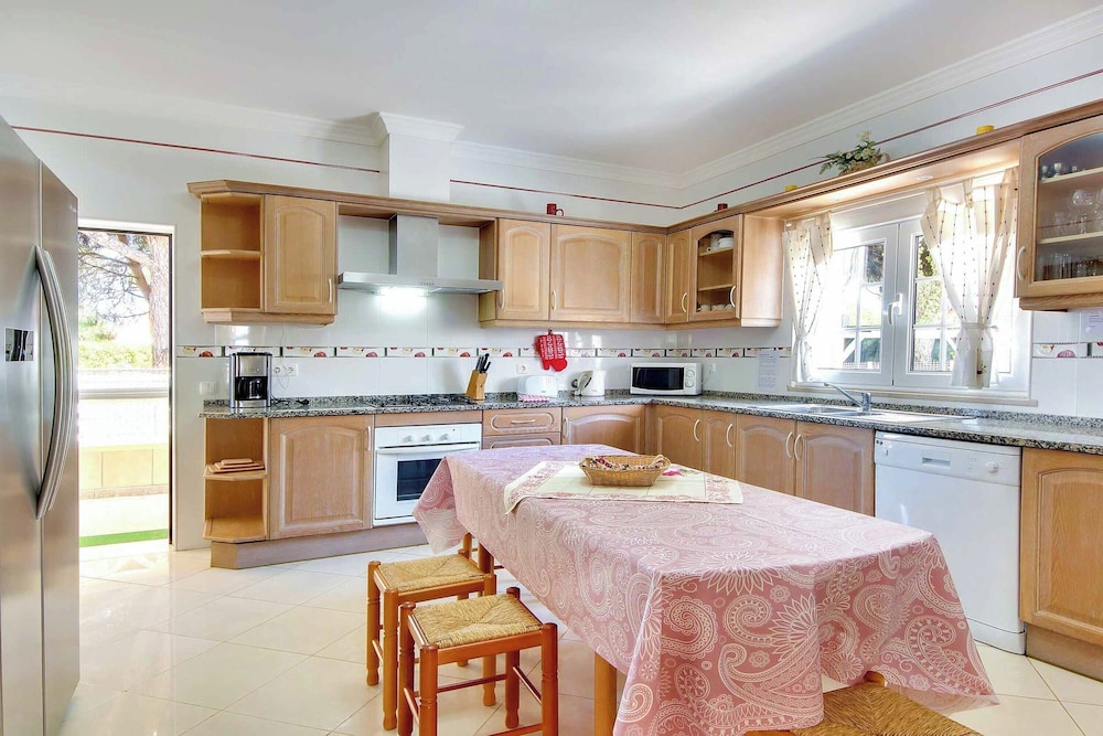 Villa Caly