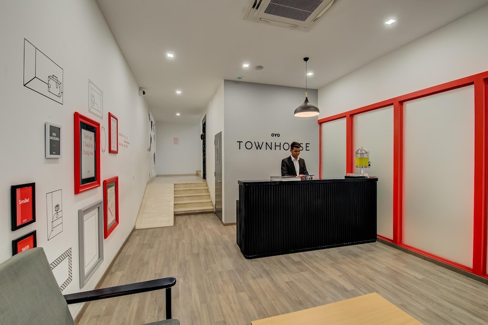 Blissful Stays at MG Road Pune