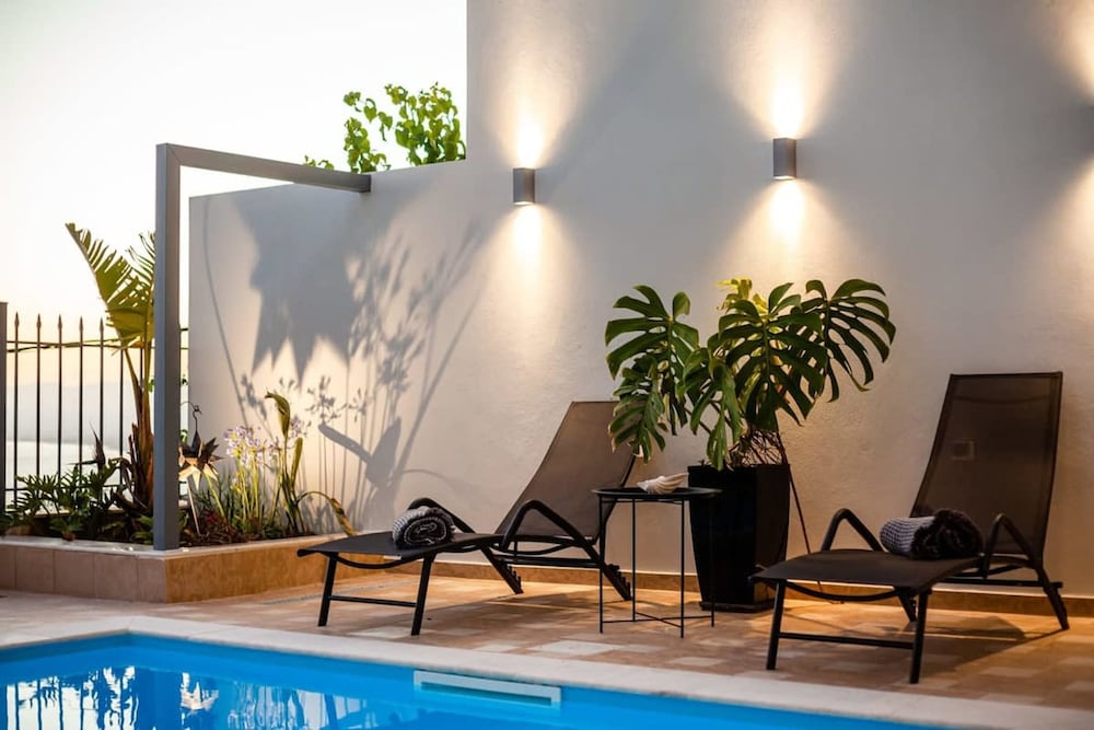 Aigli Luxury Villa - Panoramic Seaview Retreat