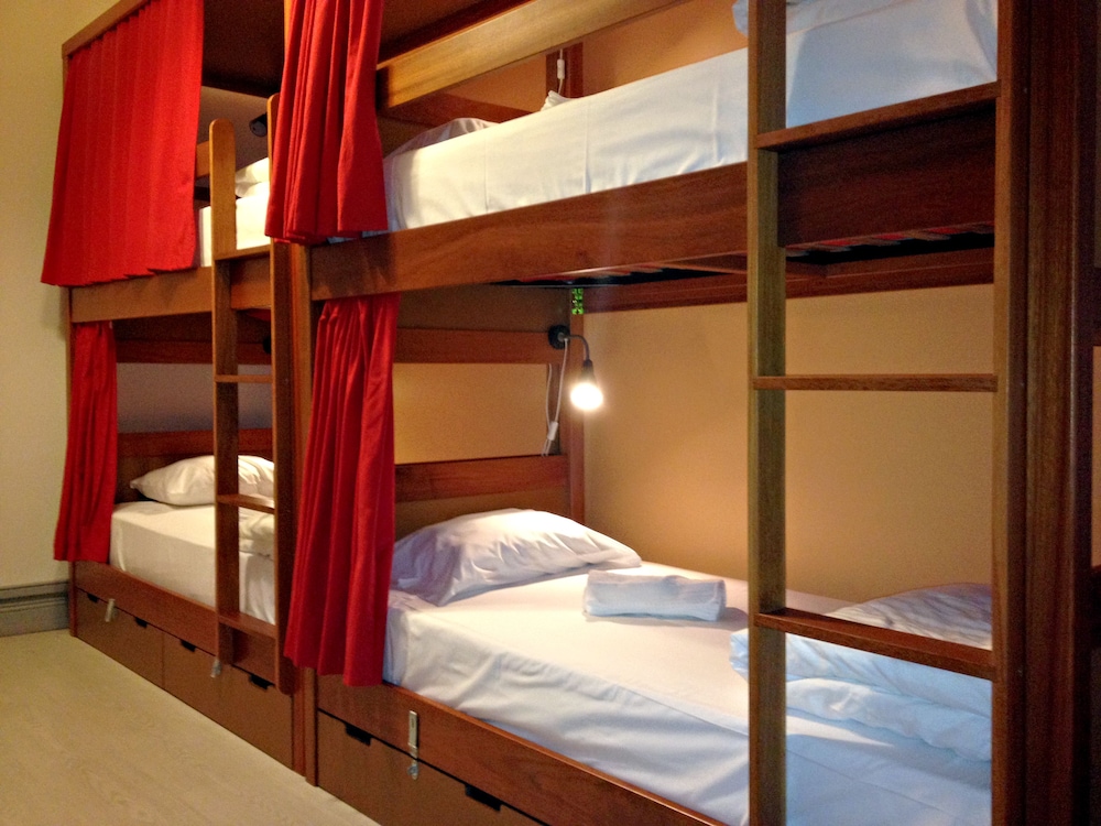 Ey Lisbon Hostel