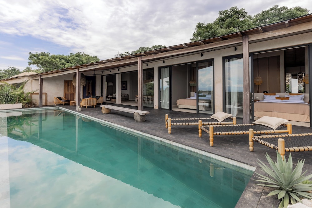 Panorama Villas Ceningan